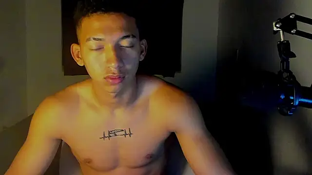 JuanchiT66 online show from September 17, 9:00 am