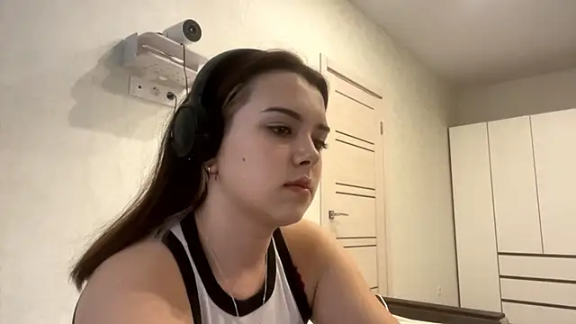 Snapshot of PUP_PUP_Sea chatting on September 11, 2:06 pm PUP PUP Sea online show from September 11, 2:06 pm
