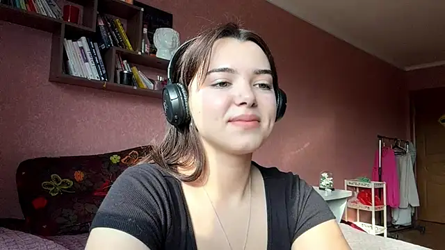 Snapshot of PUP_PUP_Sea chatting on October 11, 7:07 am PUP PUP Sea online show from October 11, 7:07 am