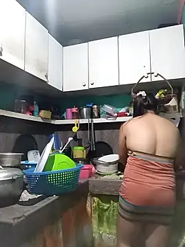 Snapshot of dimple_anne1 chatting on February 13, 4:08 am dimple anne1 online show from February 13, 4:08 am