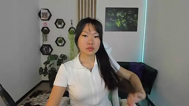 LunaPurrr online show from September 29, 11:20 pm