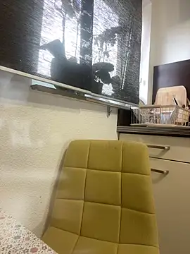 imooLoov online show from October 27, 1:04 pm