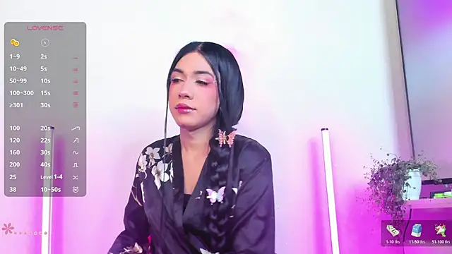 KristallSwan online show from May 15, 7:43 pm