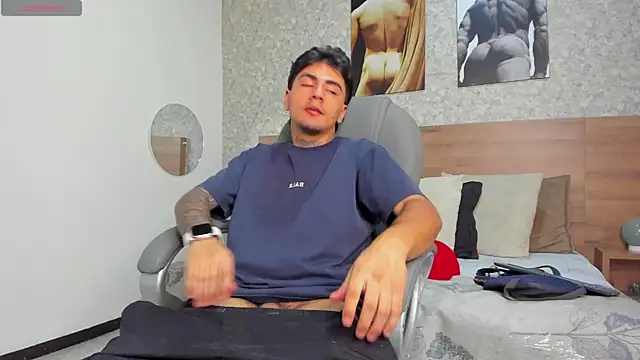 JamesDeker online show from October 19, 9:26 pm