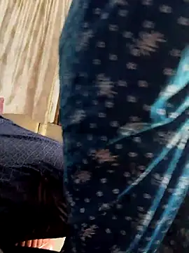 Snapshot of whitelady15 chatting on October 31, 9:10 am whitelady15 online show from October 31, 9:10 am