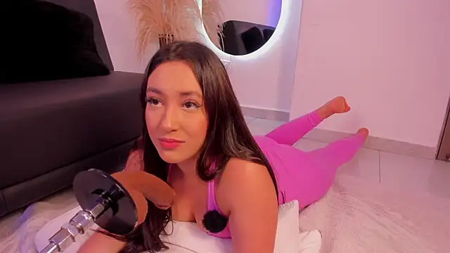 Snapshot of Nina_sweetz12 chatting on May 30, 5:54 pm Nina sweetz12 online show from May 30, 5:54 pm