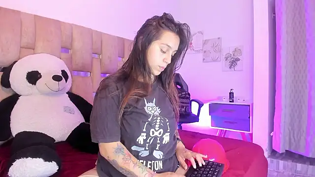 JulianaCarter online show from January 14, 8:03 pm