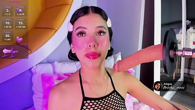 Brooke monroe online show from February 10, 4:11 pm