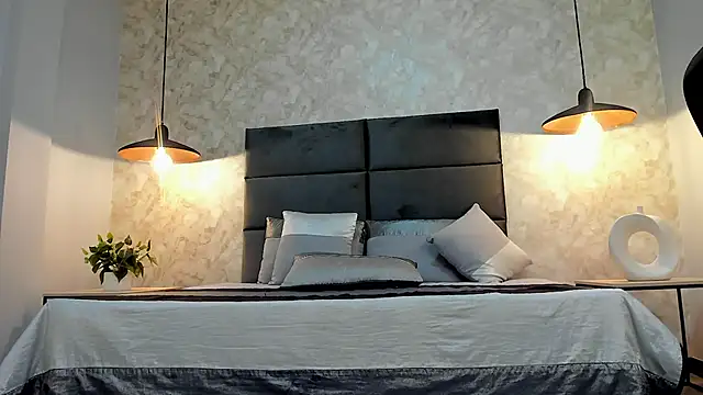 Snapshot of RaphaelDufort chatting on September 9, 11:26 pm RaphaelDufort online show from September 9, 11:26 pm