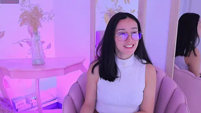 Snapshot of Ginevra_esposito chatting on September 10, 1:00 pm Ginevra esposito online show from September 10, 1:00 pm
