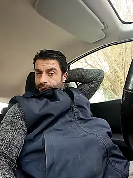 alex10alexx online show from April 13, 6:19 am