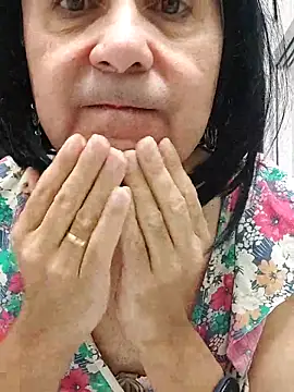 Emily de Carla online show from November 7, 7:52 am