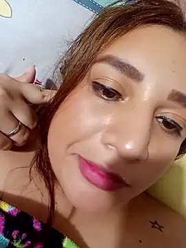 Snapshot of Arianna_Hot777 chatting on October 28, 8:51 am Arianna Hot777 online show from October 28, 8:51 am