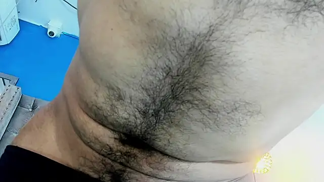 latinhotmuscle online show from October 18, 3:09 am