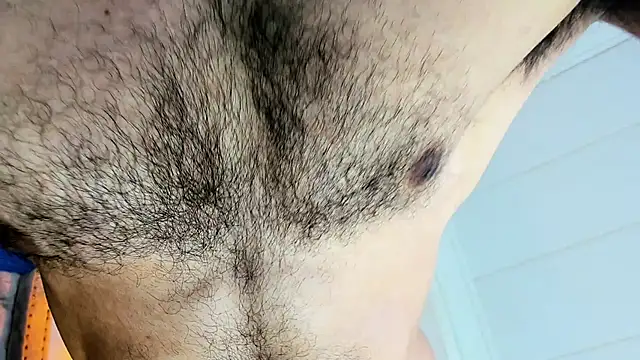 Snapshot of latinhotmuscle chatting on March 25, 9:48 am latinhotmuscle online show from March 25, 9:48 am