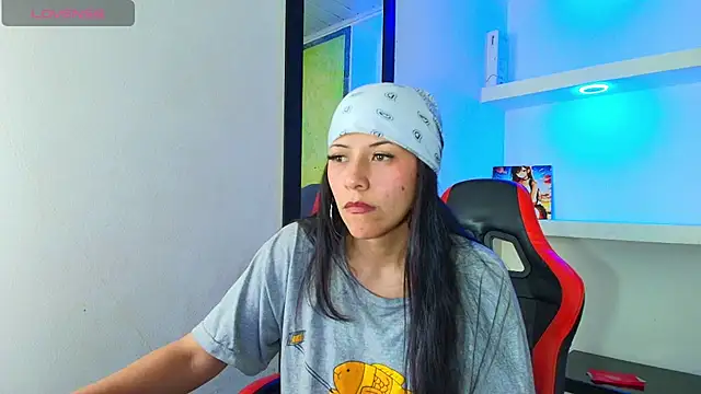 Raven Rouge  online show from September 12, 6:13 am