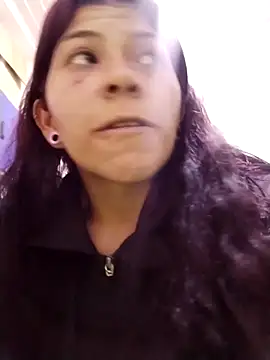 Raven Rouge  online show from January 10, 8:10 pm