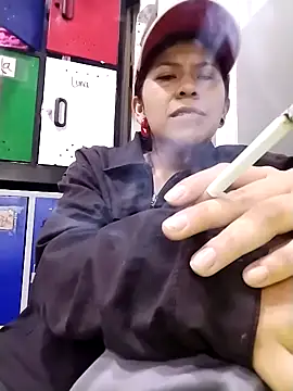 Raven Rouge  online show from February 28, 7:37 pm