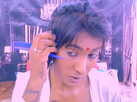 Snapshot of IndianRebel4u2Luv chatting on June 17, 6:27 am IndianRebel4u2Luv online show from June 17, 6:27 am