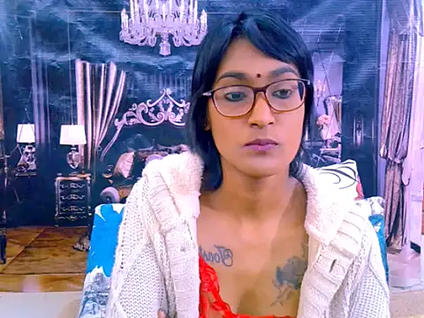 Snapshot of IndianRebel4u2Luv chatting on June 24, 6:23 am IndianRebel4u2Luv online show from June 24, 6:23 am