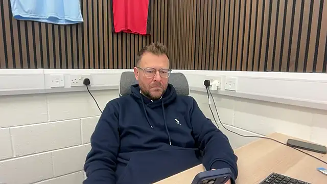 bilf1978 online show from February 11, 7:24 am