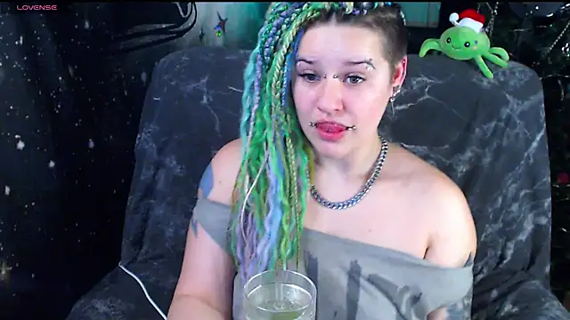 NeonNectar  online show from January 8, 8:00 pm