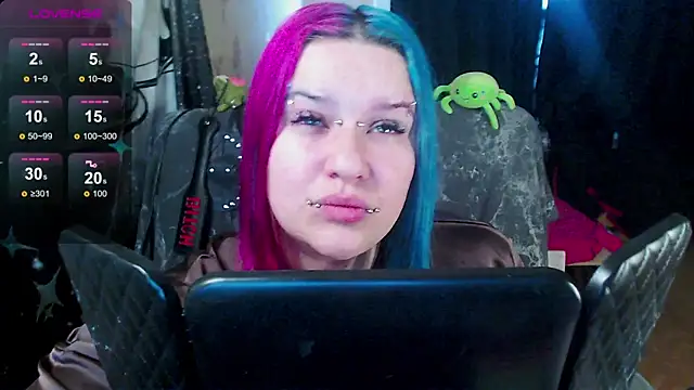 Snapshot of NeonNectar_ chatting on February 23, 1:30 pm NeonNectar online show from February 23, 1:30 pm