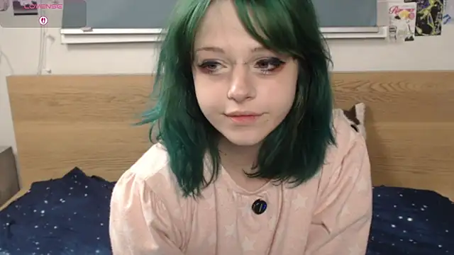 triplebakaaa online show from October 17, 6:43 pm