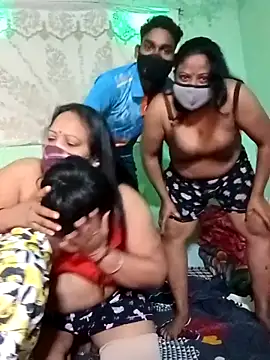 LoveOnStream online show from November 23, 4:45 am