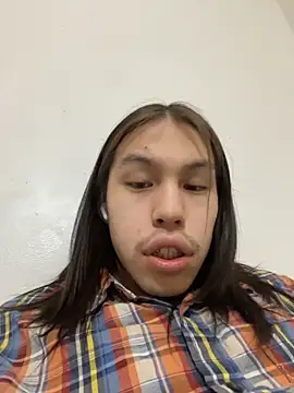 heytherepeoples717 online show from March 14, 7:14 am