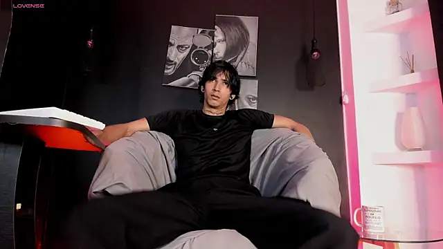 jett savage online show from September 11, 1:11 pm