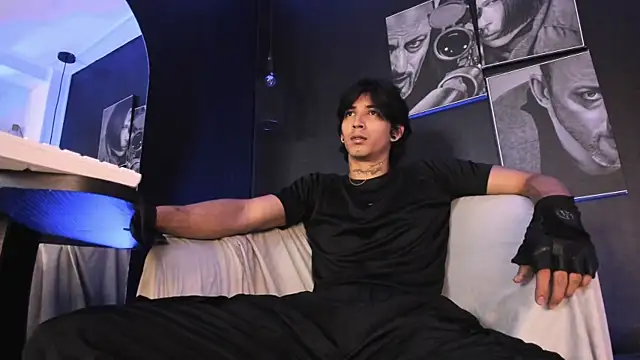 jett savage online show from September 19, 1:45 pm