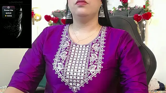 Snapshot of IndraKaur_ chatting on February 25, 11:42 am IndraKaur online show from February 25, 11:42 am