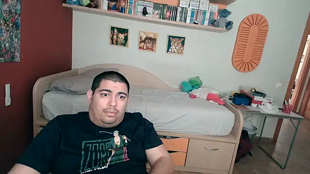 Snapshot of Martigato3 chatting on June 1, 4:52 pm Martigato3 online show from June 1, 4:52 pm