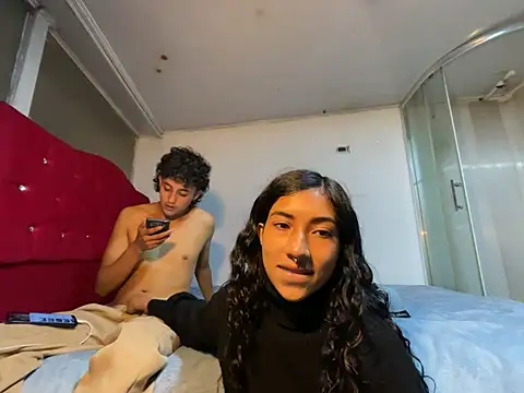 Snapshot of keith_russo chatting on February 13, 11:56 pm keith russo online show from February 13, 11:56 pm