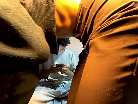 keith russo online show from April 7, 11:59 pm