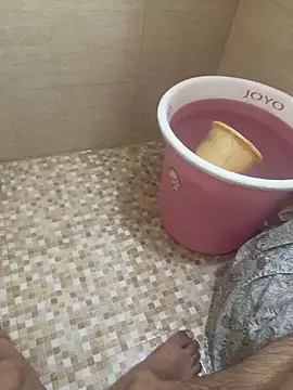 saumon3022 online show from October 4, 6:00 am