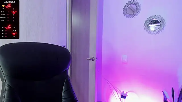 bella thorne3 online show from November 19, 11:05 pm