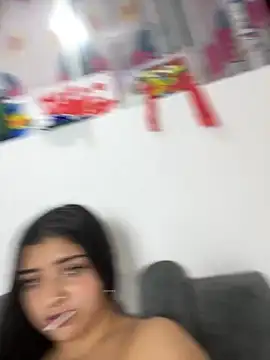 Isaa-Sweet online show from September 18, 6:43 pm