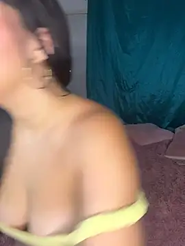 Isaa-Sweet online show from November 2, 9:55 am