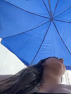 Isaa-Sweet online show from February 19, 5:42 pm