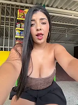 Isaa-Sweet online show from March 30, 5:58 pm