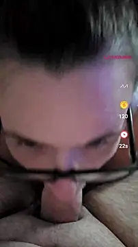 queenpeaches121 online show from July 8, 10:36 pm