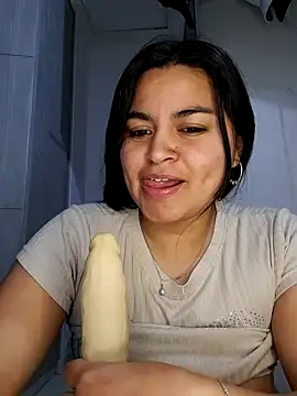 Snapshot of Llizxxy chatting on February 15, 4:53 am Llizxxy online show from February 15, 4:53 am