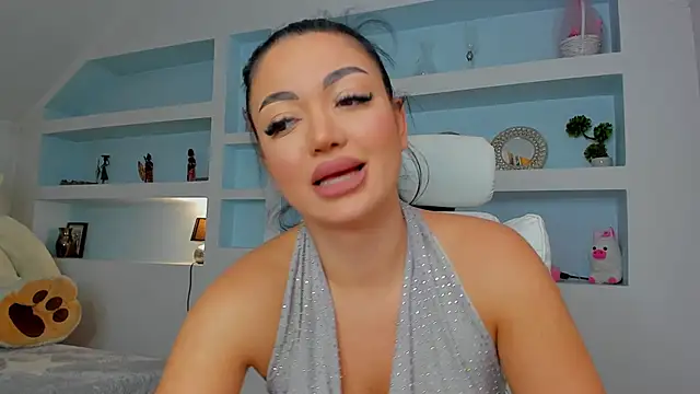 Snapshot of juicyjulie_ chatting on October 2, 9:05 am juicyjulie online show from October 2, 9:05 am