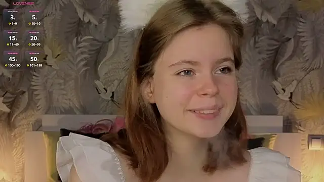 JulietteRain online show from October 10, 5:23 pm