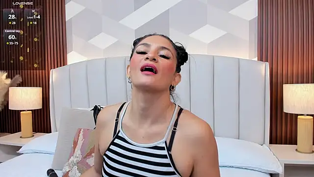 Mommy Naughty online show from November 1, 11:12 am