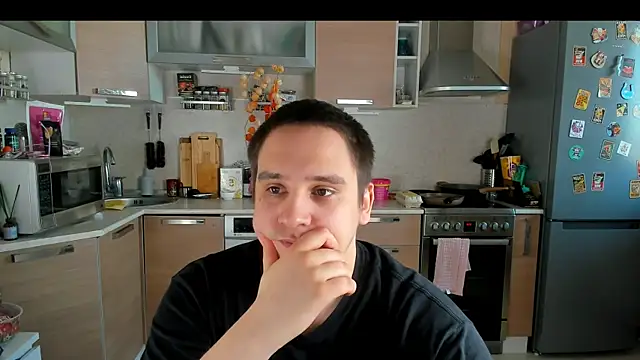 Snapshot of Bear_Beer130 chatting on May 14, 4:47 pm Bear Beer130 online show from May 14, 4:47 pm