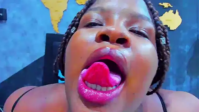 Maiam  Rossi online show from September 24, 1:14 pm