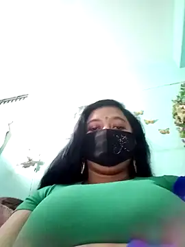 Snapshot of jenyfer709 chatting on May 2, 10:37 pm jenyfer709 online show from May 2, 10:37 pm